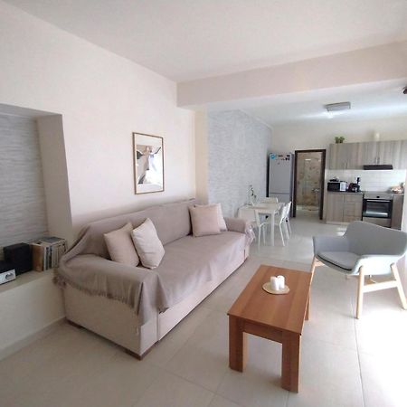 הוילה Alikianos Minas House מראה חיצוני תמונה